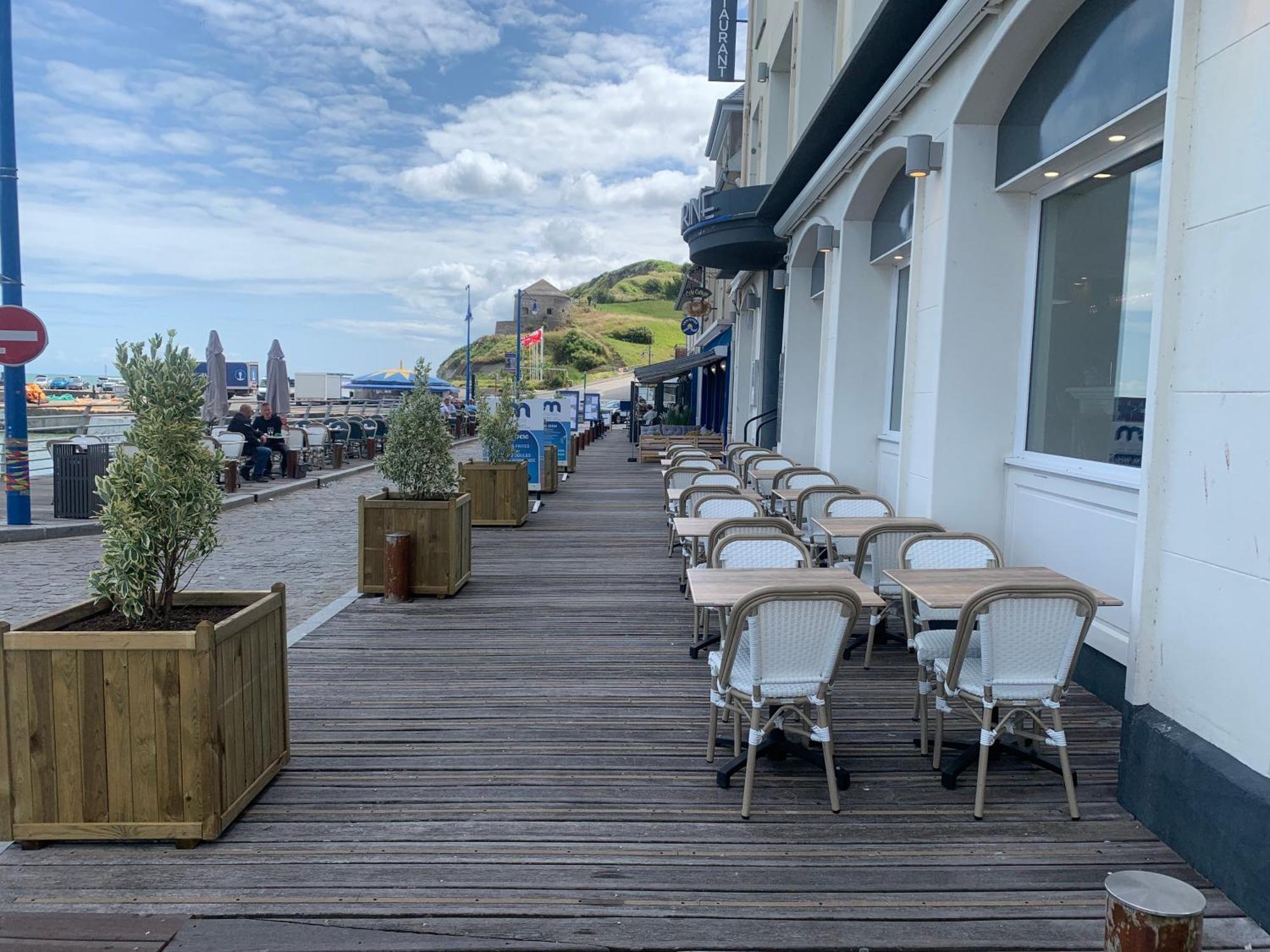 Le Grand Hotel De La Marine "Face A La Mer" Port-en-Bessin-Huppain Exteriér fotografie